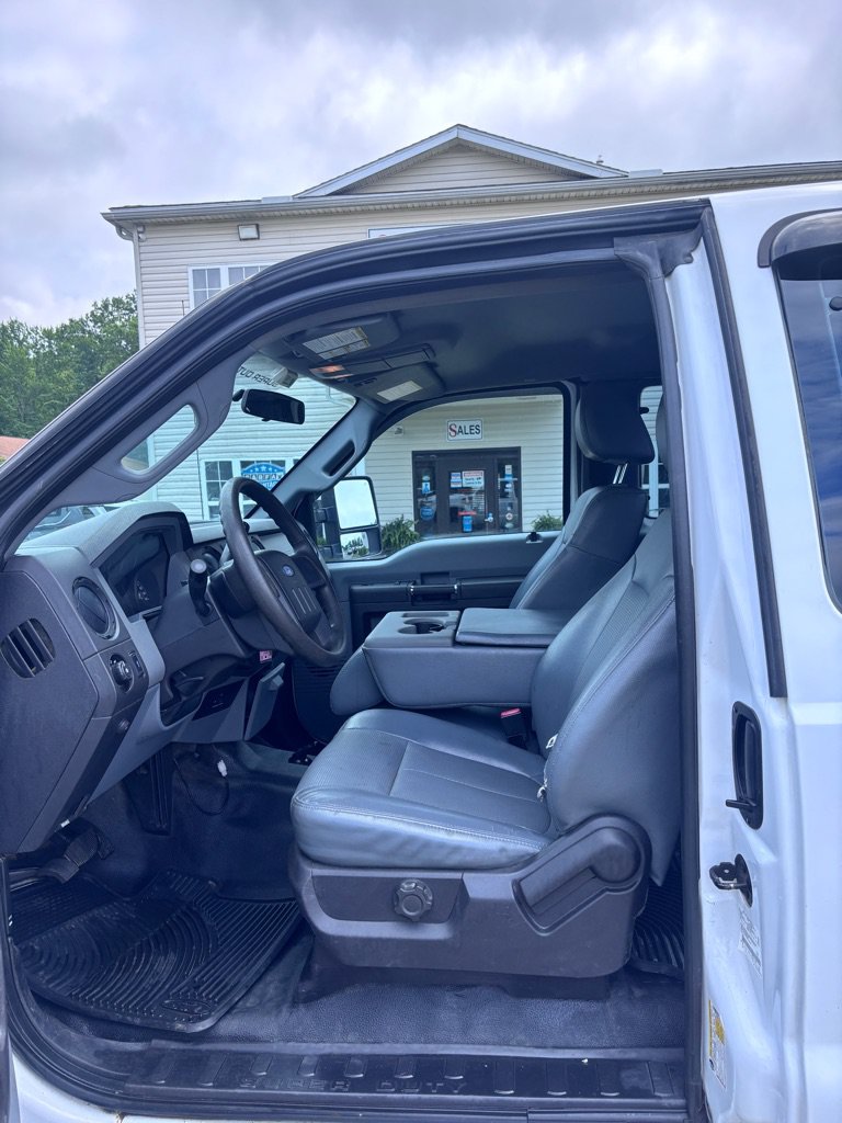 Used 2016 Ford F250 XL w/ Power Equipment Group AWD/4WD image 10