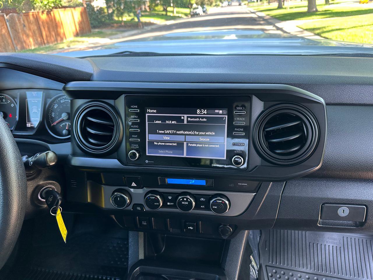 Used 2022 Toyota Tacoma SR AWD/4WD image 26