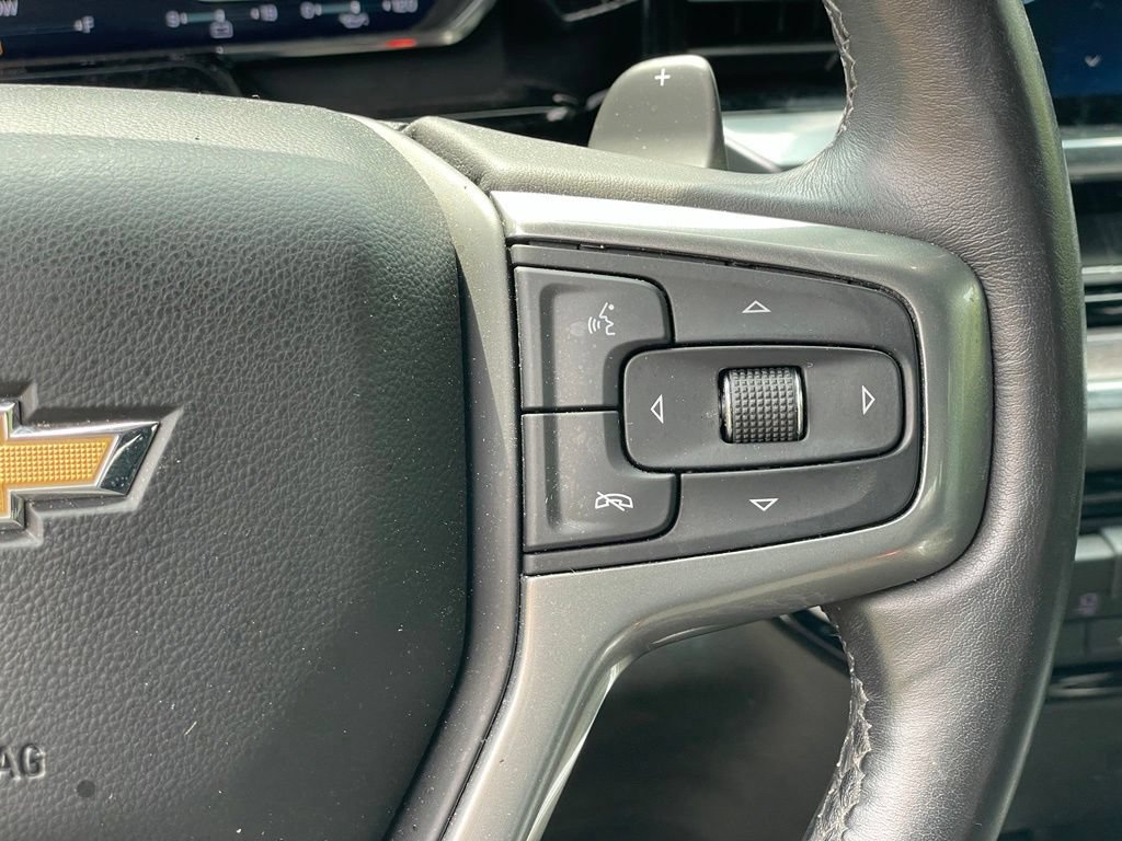 Used 2023 Chevrolet Silverado 1500 LTZ AWD/4WD image 17