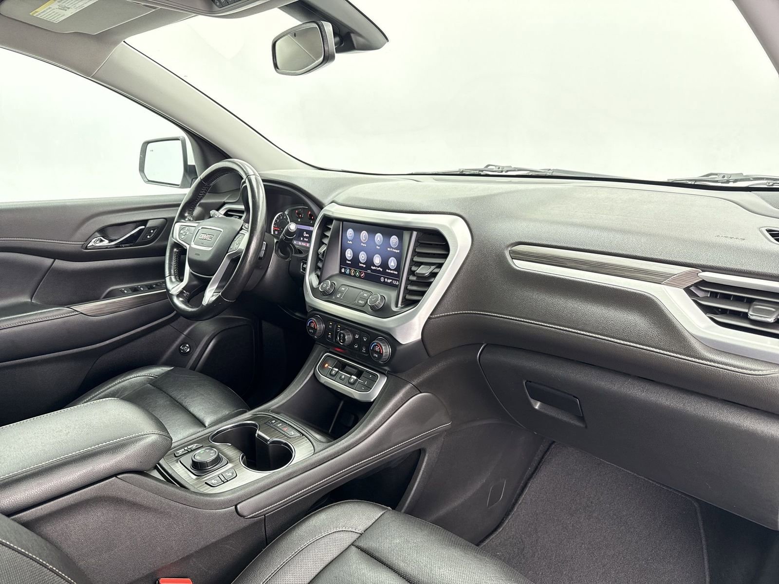 Used 2020 GMC Acadia SLT image 36