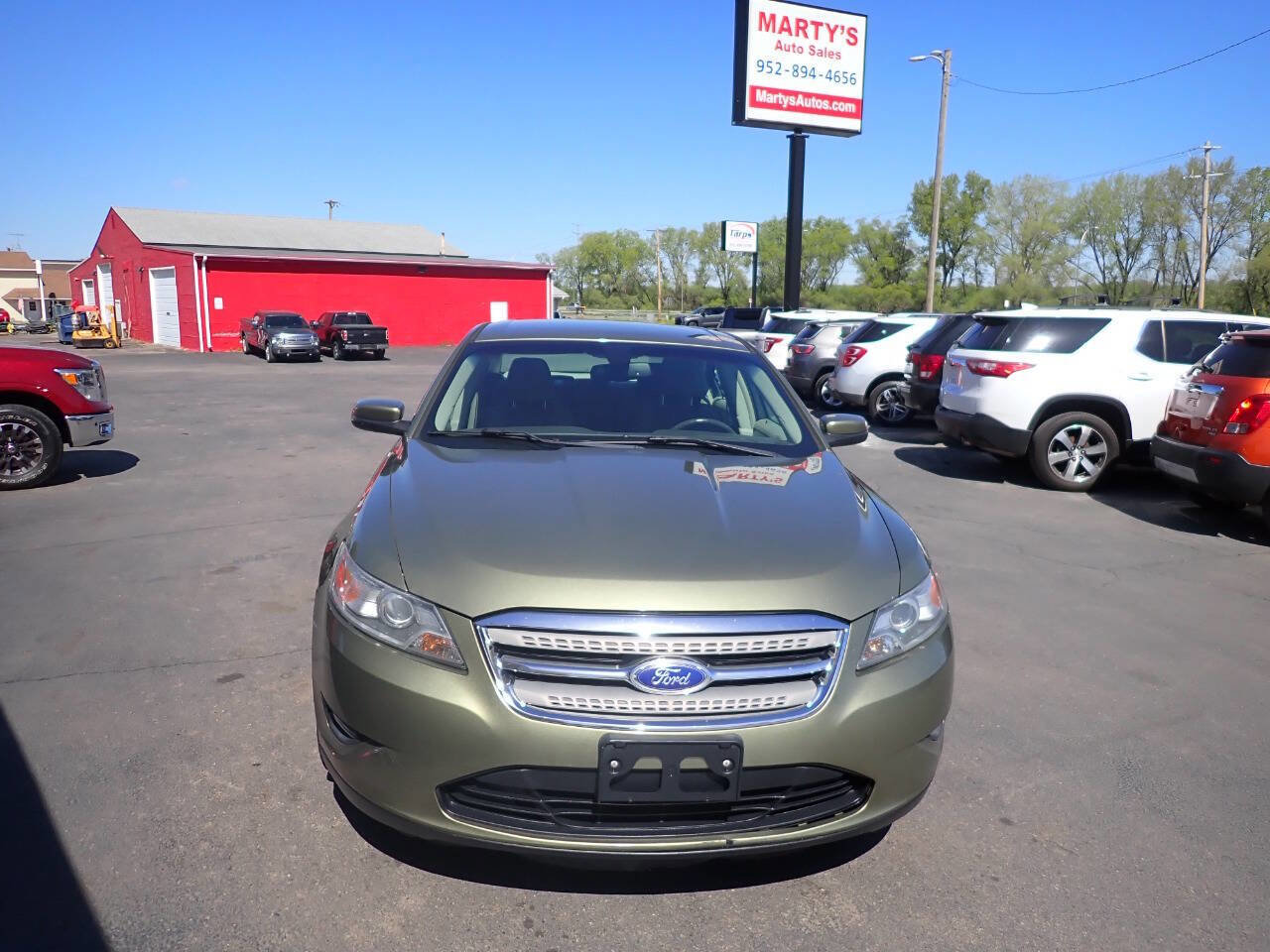 Used 2012 Ford Taurus SEL AWD/4WD image 2