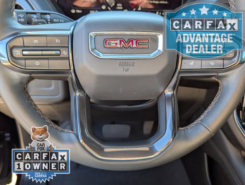 Used 2025 GMC Yukon AT4 AWD/4WD image 5