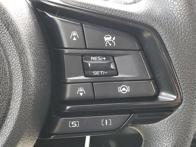 Used 2024 Subaru Crosstrek 2.0i AWD/4WD image 11