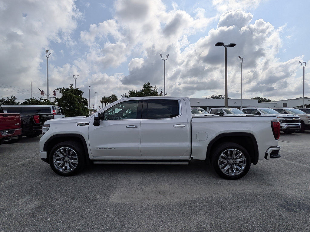 Certified 2025 GMC Sierra 1500 Denali w/ Denali Reserve Package AWD/4WD image 6