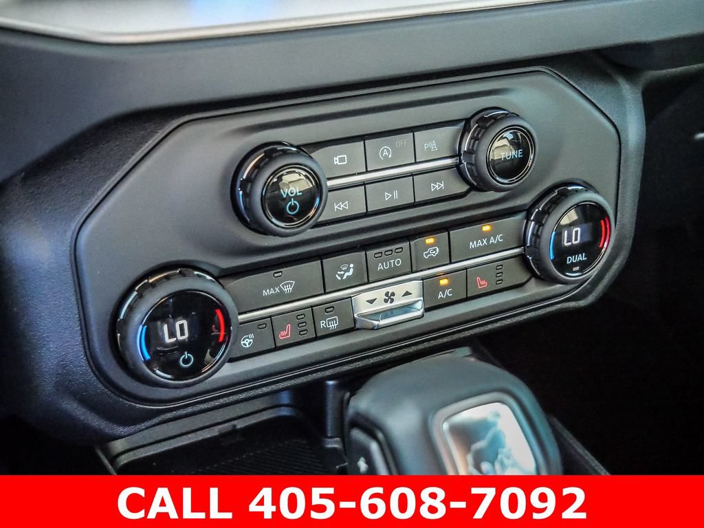 Used 2026 Ford Bronco Outer Banks AWD/4WD image 38