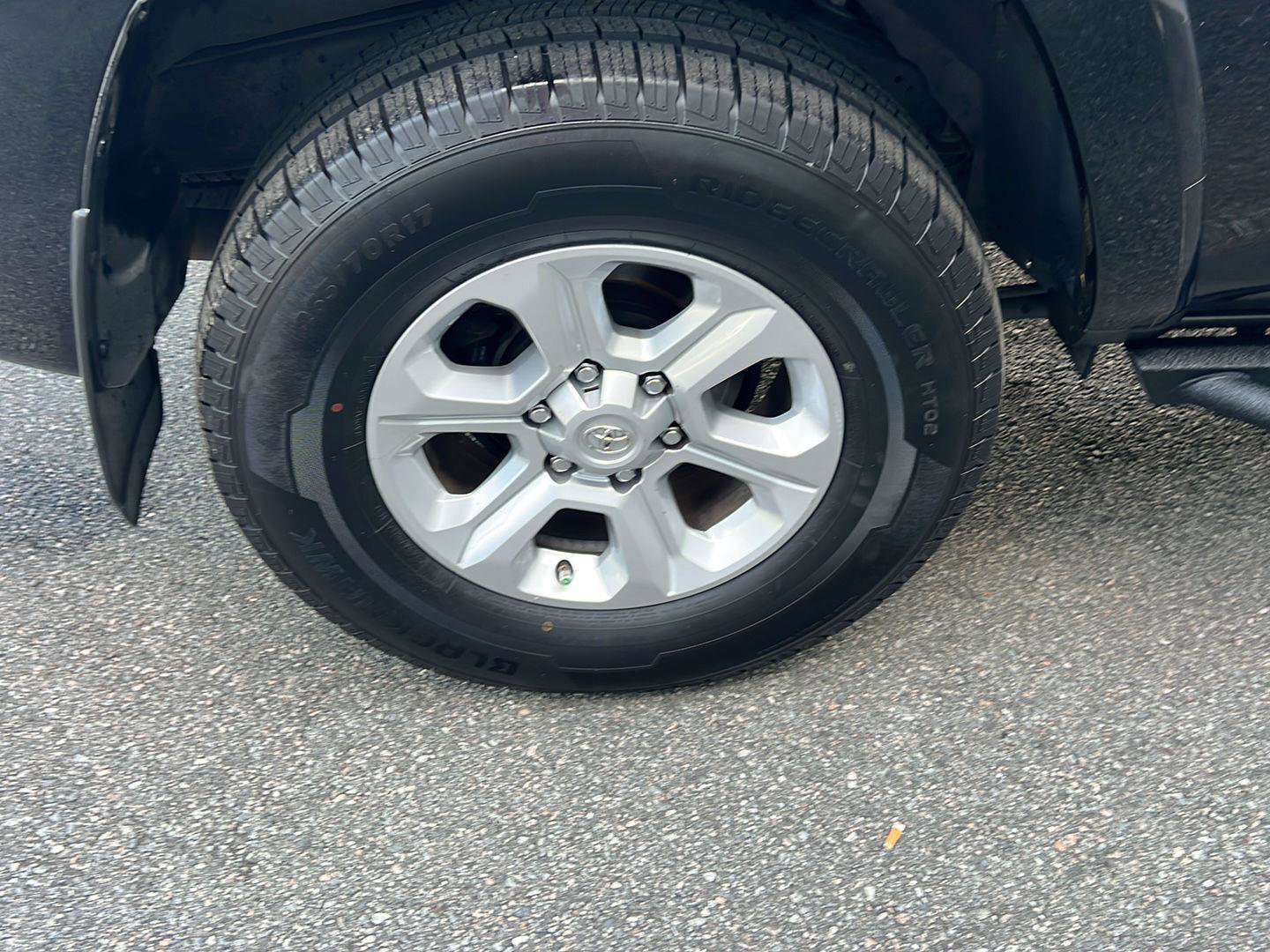 Used 2021 Toyota 4Runner SR5 image 37