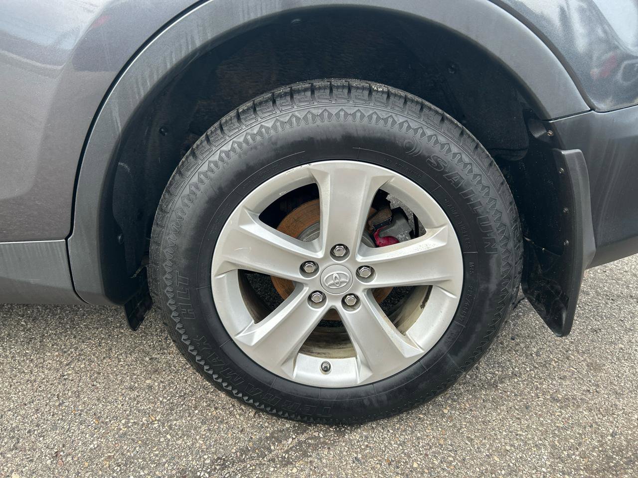 Used 2014 Toyota RAV4 XLE AWD/4WD image 27