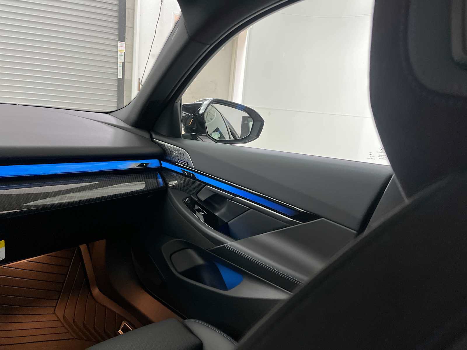 New 2026 BMW i5 M60 w/ Executive Package AWD/4WD image 11