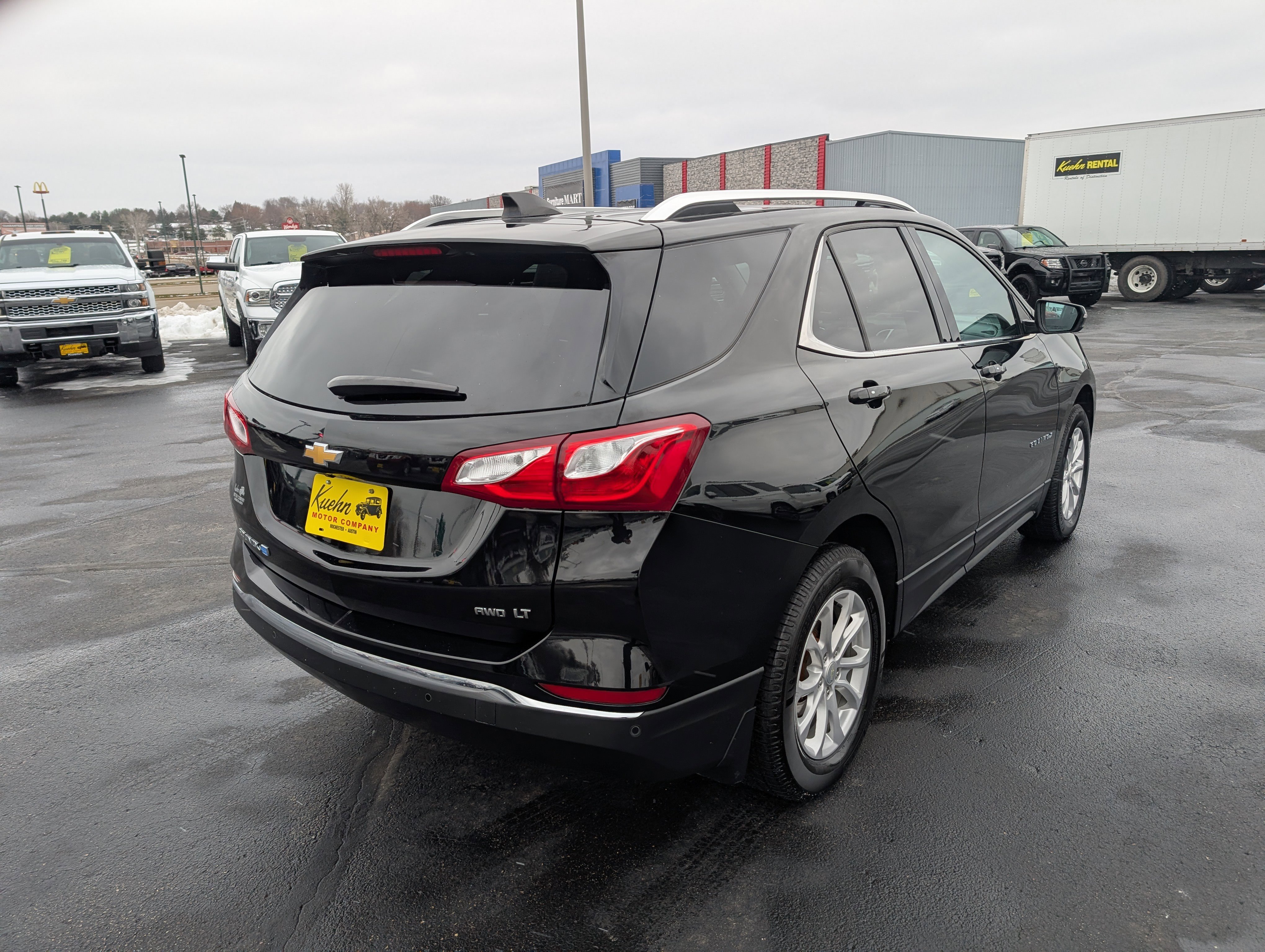 Used 2018 Chevrolet Equinox LT w/ LPO, Floor Liner Package image 8