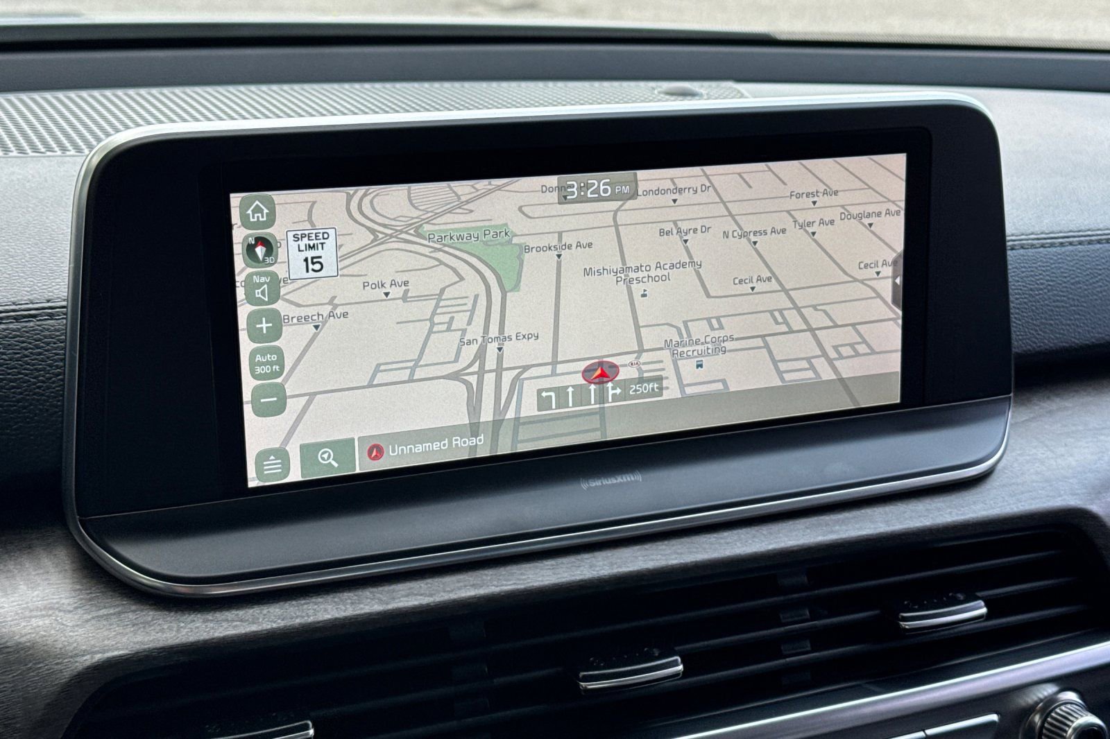 Used 2021 Kia Telluride EX w/ EX Premium Package image 18