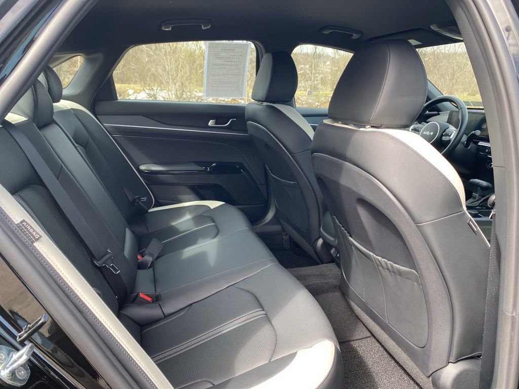 Certified 2025 Kia K5 GT-Line image 13