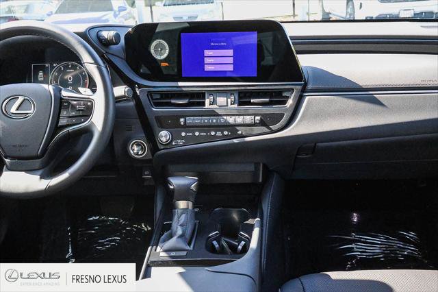 Certified 2025 Lexus ES 350 w/ Accessory Package (Z2) FWD image 16
