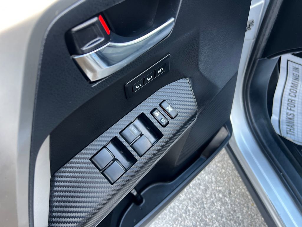 Used 2013 Toyota RAV4 Limited image 11