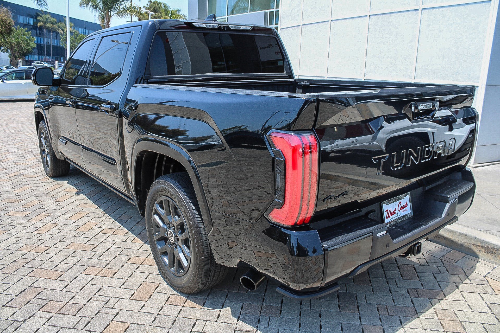 Certified 2024 Toyota Tundra Platinum AWD/4WD image 9