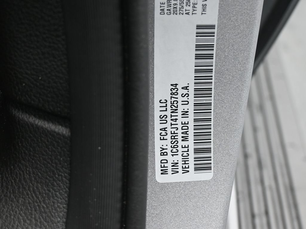 New 2026 RAM 1500 Laramie AWD/4WD image 19