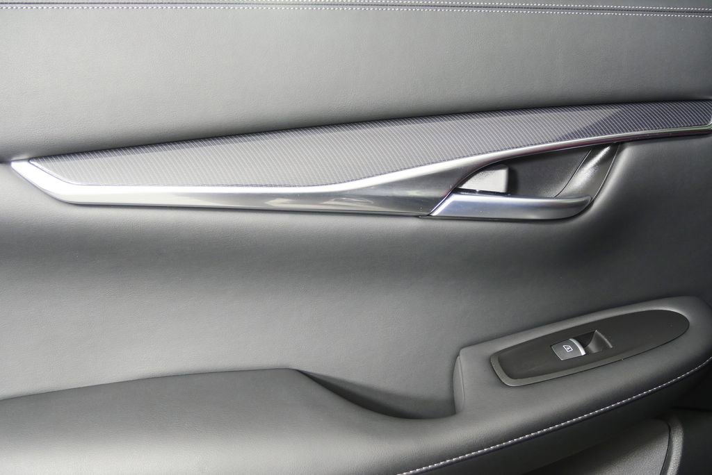 Used 2025 INFINITI QX50 Sport image 14