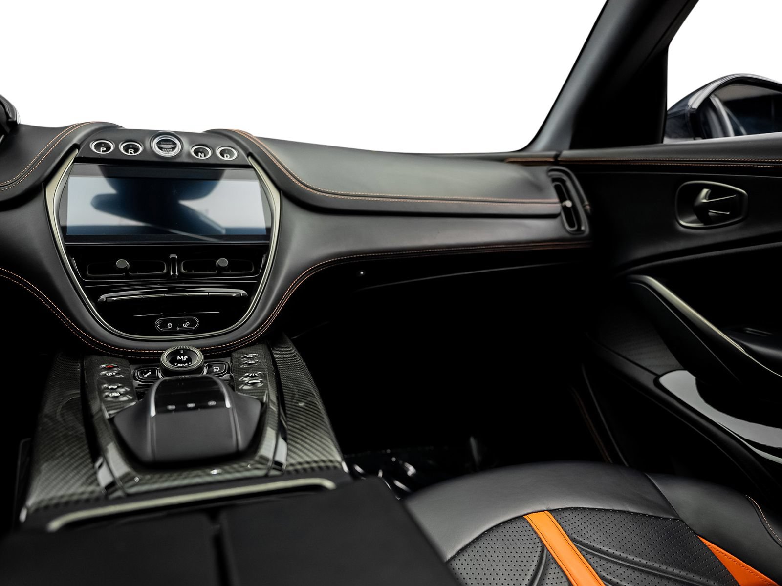 Used 2023 Aston Martin DBX 707 AWD/4WD image 40