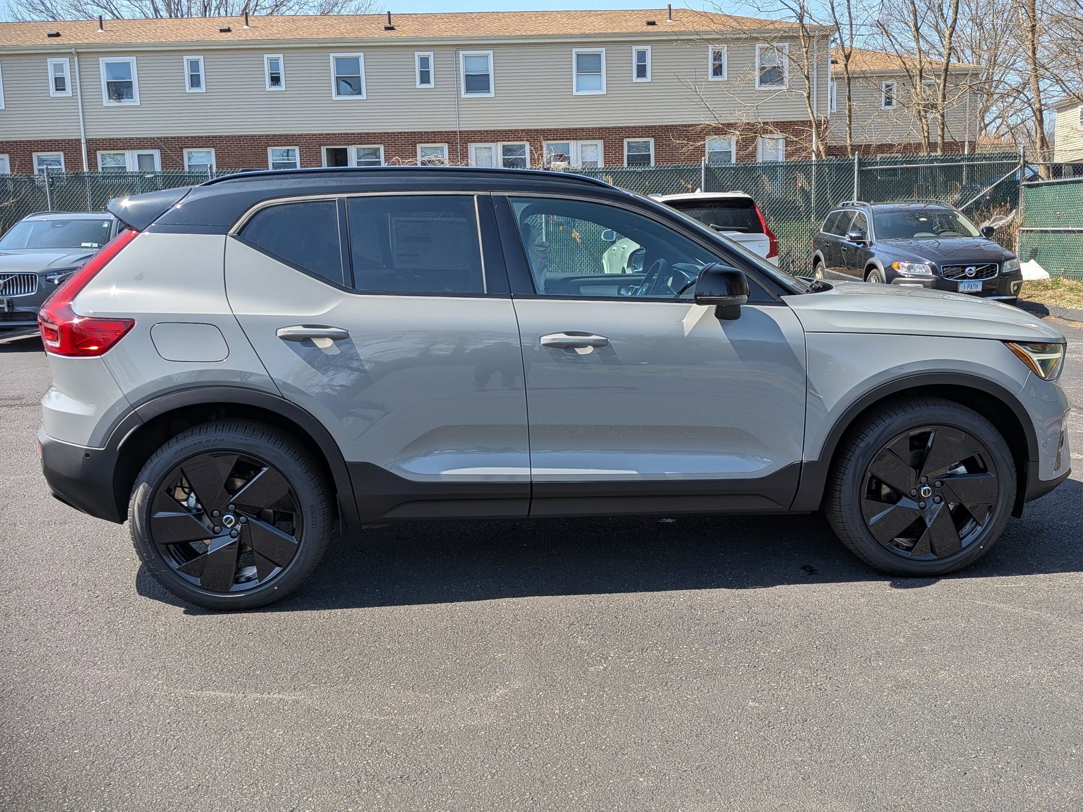 New 2026 Volvo XC40 B5 Ultra w/ Climate Package image 6