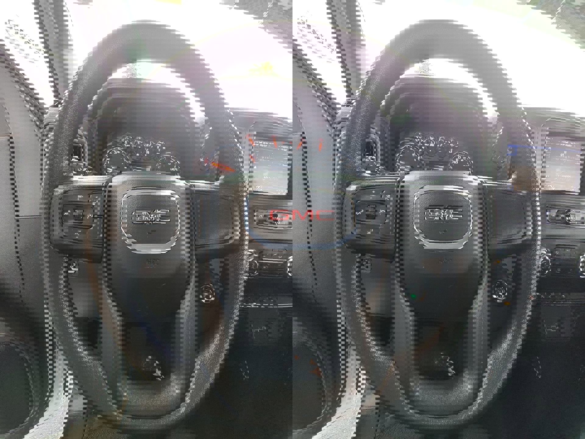 Used 2024 GMC Sierra 1500 Pro w/ Pro Value Package image 11