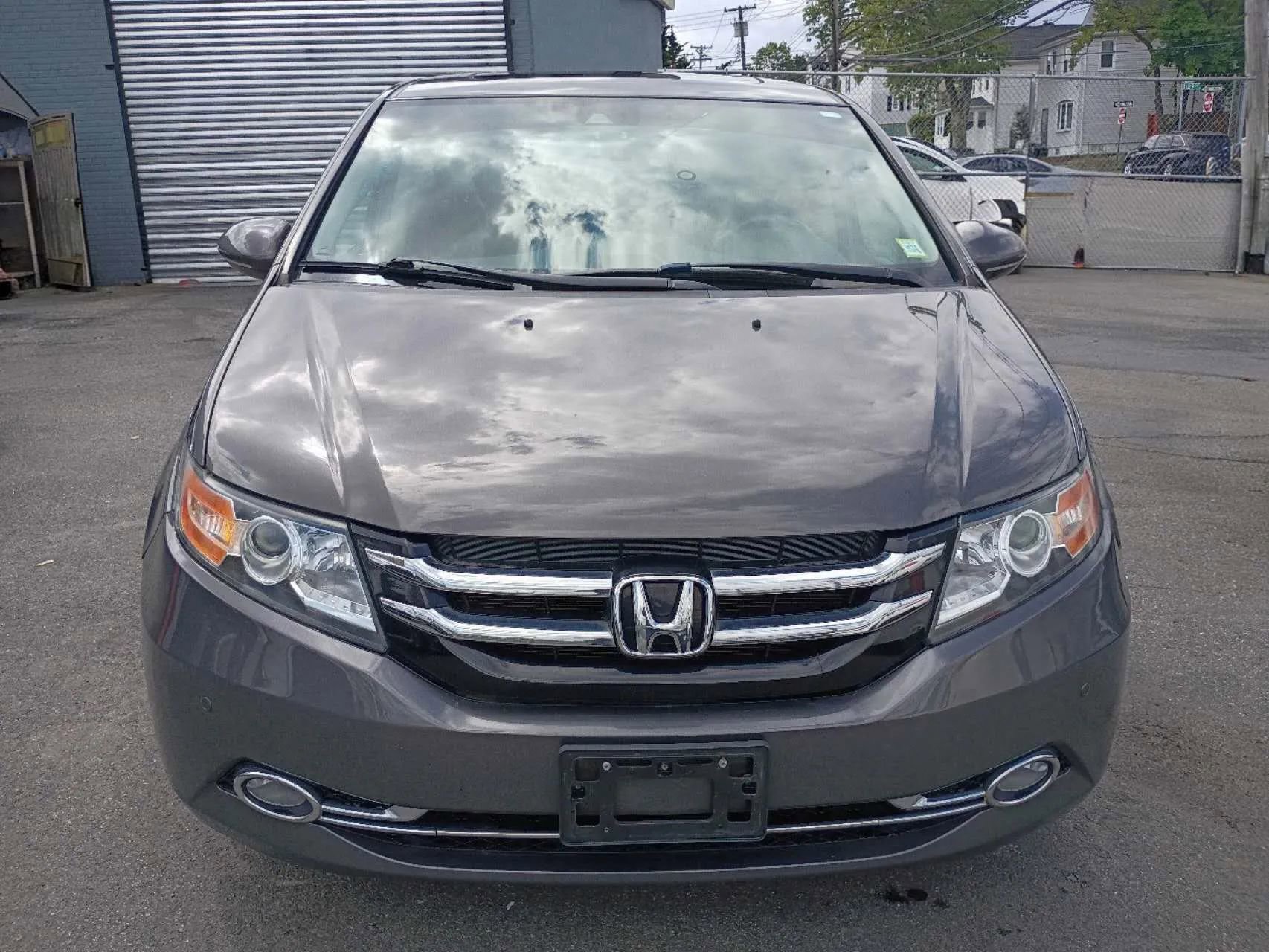 Used 2015 Honda Odyssey Touring Elite image 1