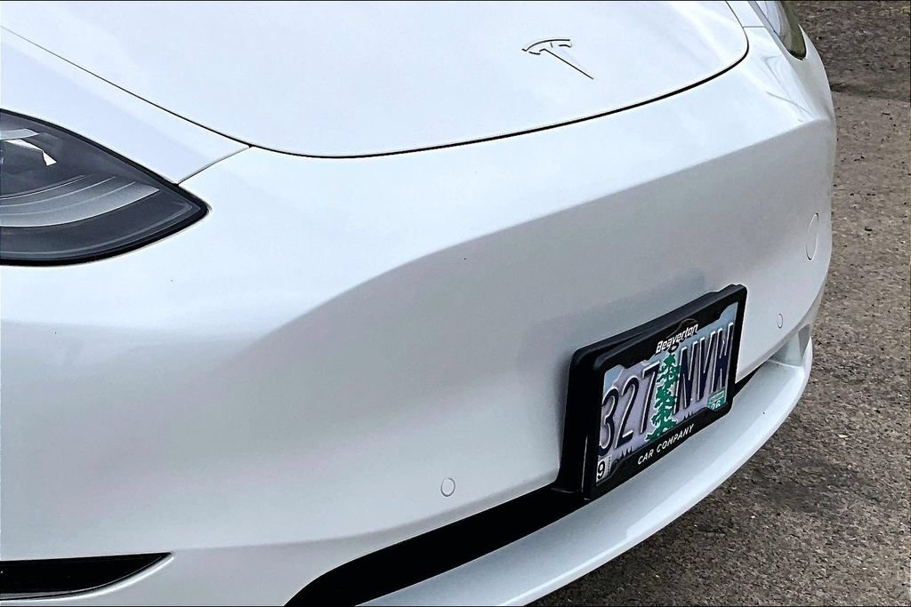 Used 2022 Tesla Model Y Performance AWD/4WD image 32