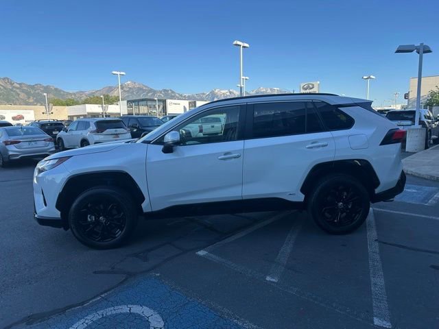 Used 2025 Toyota RAV4 SE w/ Convenience Package AWD/4WD image 7
