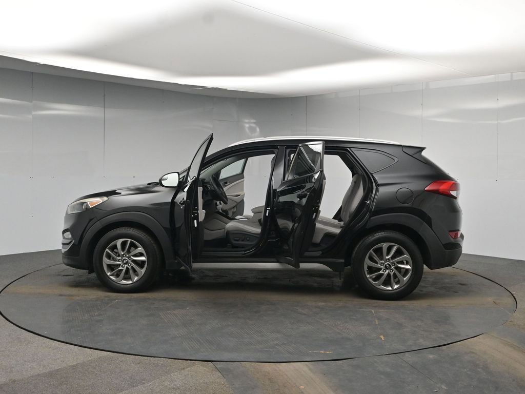 Used 2017 Hyundai Tucson SE FWD image 45
