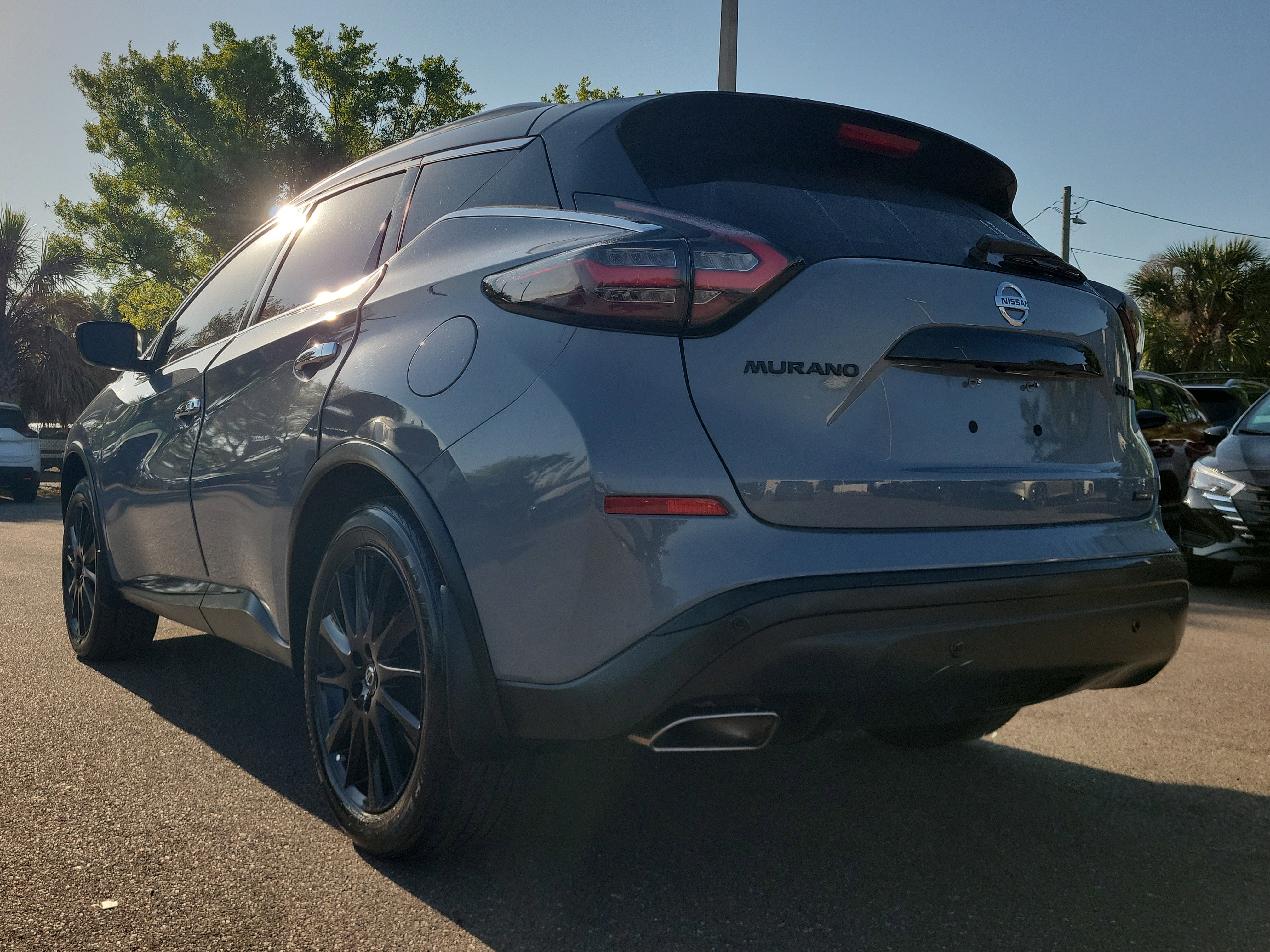 Certified 2022 Nissan Murano SV w/ SV Midnight Edition Package image 6