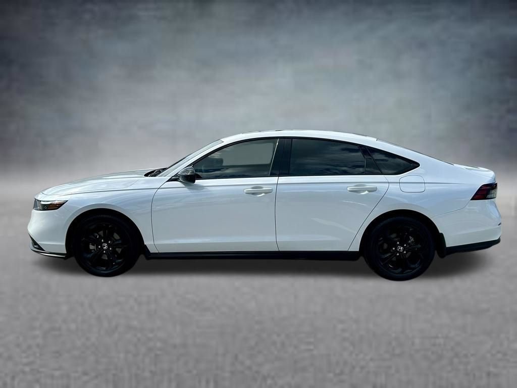 Used 2025 Honda Accord SE image 8