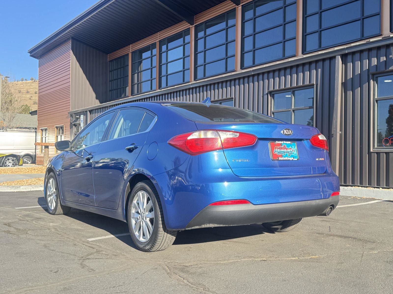 Used 2015 Kia Forte EX FWD image 3