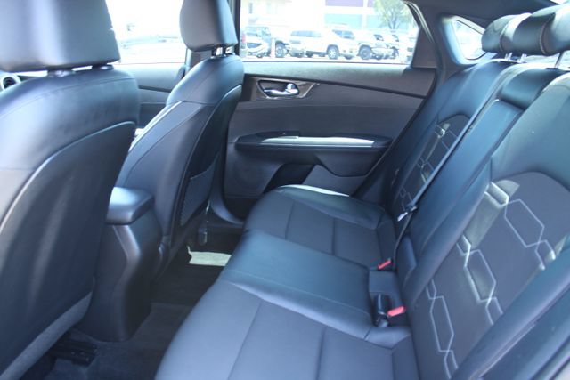 Used 2023 Kia Forte GT-Line w/ GT-Line Premium Package FWD image 37
