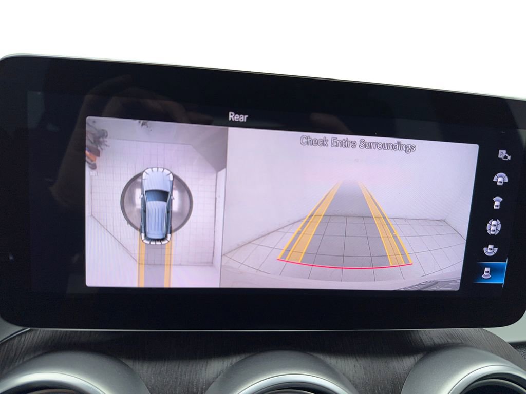 Used 2021 Mercedes-Benz GLC 300 4MATIC w/ Premium Package image 34