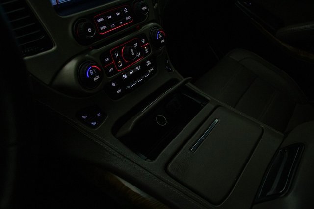 Used 2016 GMC Yukon Denali w/ Open Road Package image 34