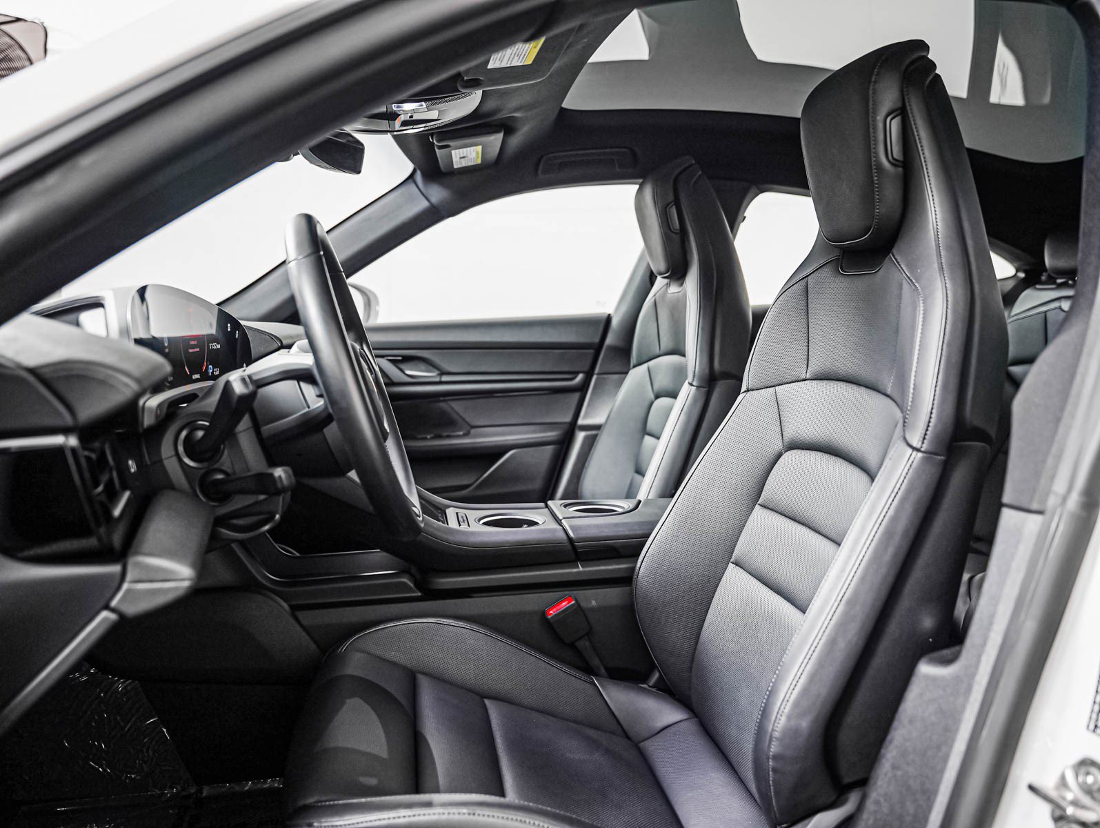 Certified 2023 Porsche Taycan RWD image 5