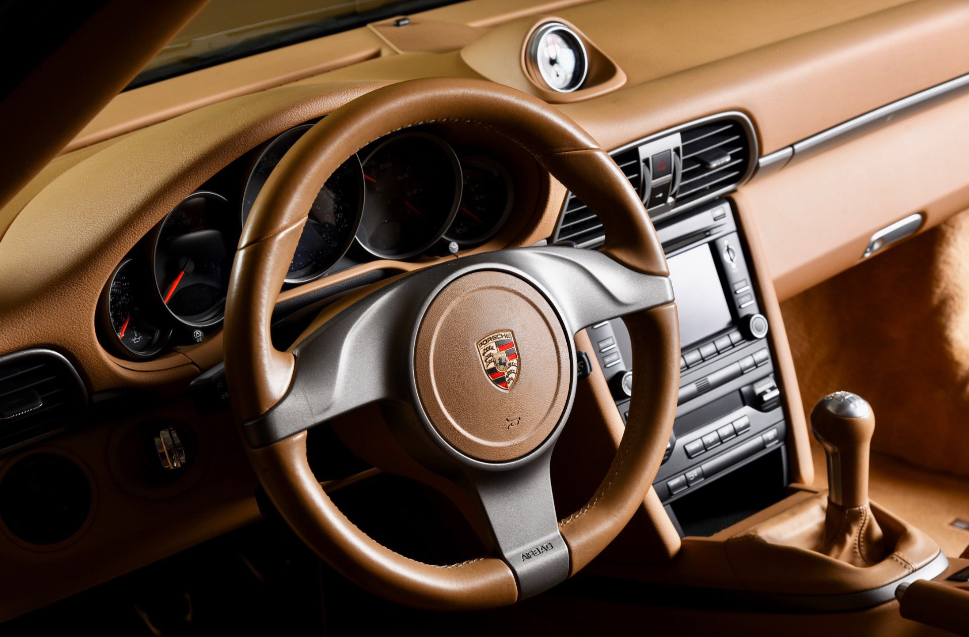Used 2010 Porsche 911 Carrera RWD image 13