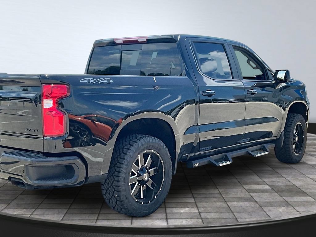 New 2026 Chevrolet Silverado 1500 RST w/ Dark Appearance Package AWD/4WD image 6