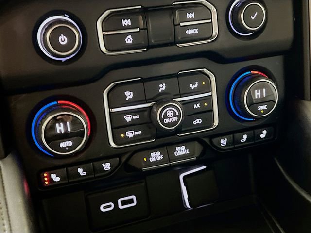 Used 2021 Chevrolet Tahoe High Country w/ Premium Package image 20
