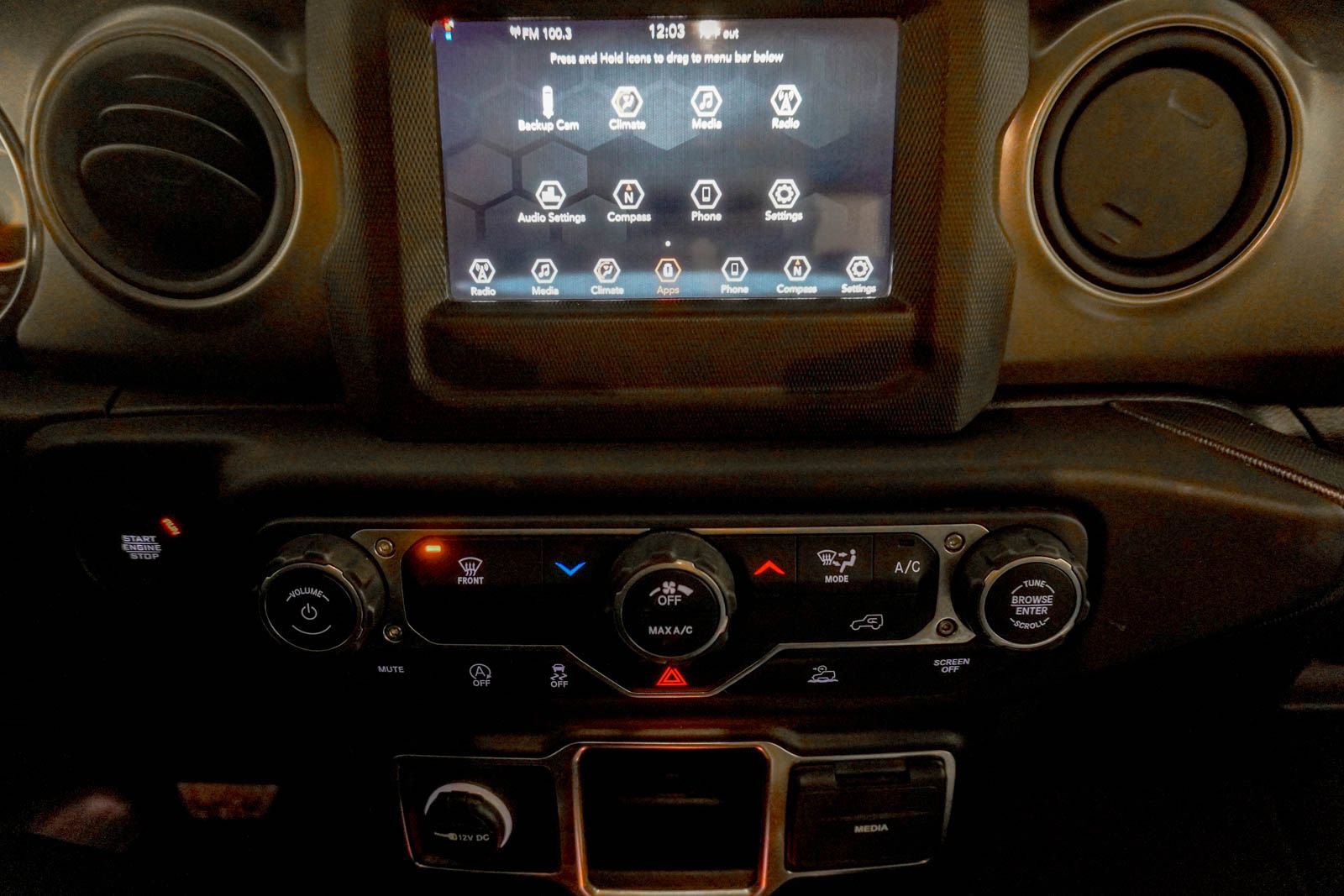 Used 2023 Jeep Wrangler Sport AWD/4WD image 22