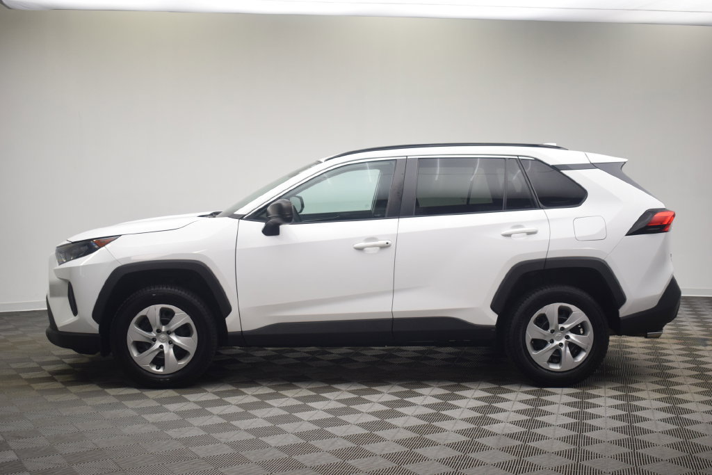 Used 2020 Toyota RAV4 LE w/ All Weather Liner Package AWD/4WD image 8