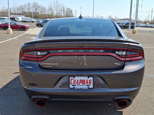 Used 2018 Dodge Charger R/T w/ Navigation & Travel Group image 5