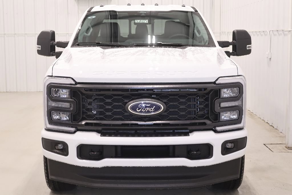 New 2026 Ford F350 XL w/ STX Appearance Package image 4