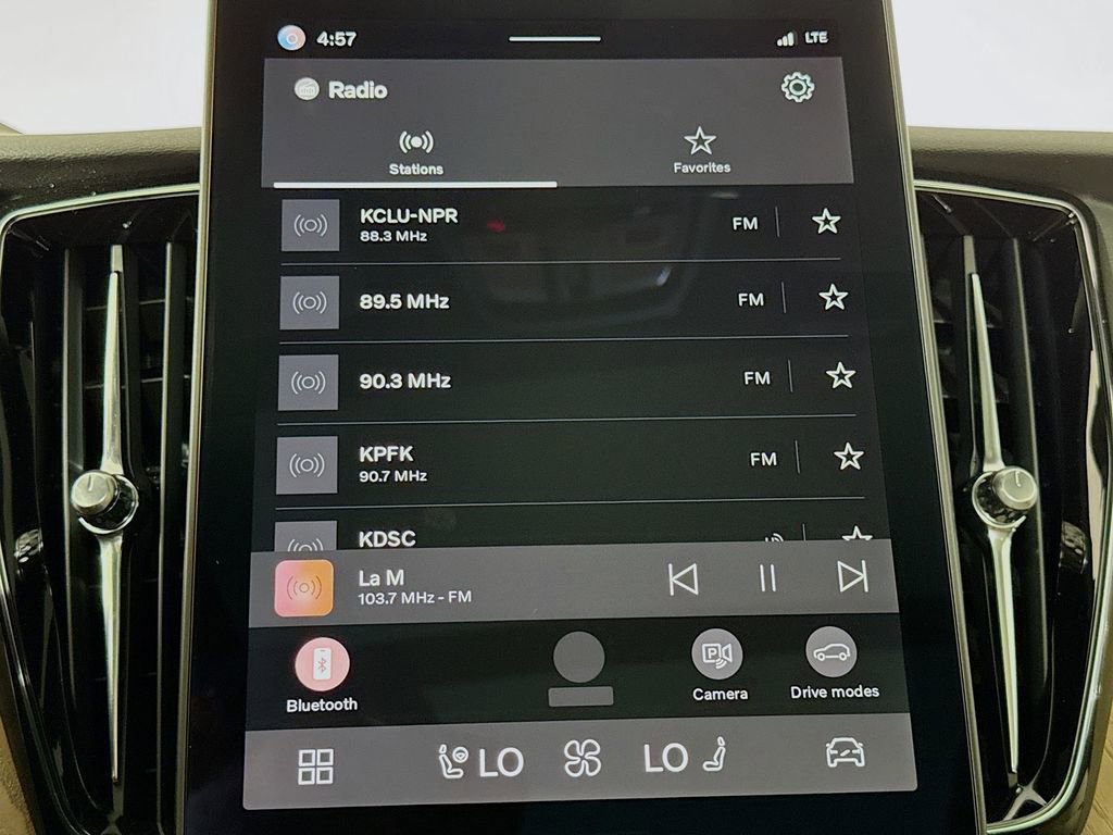 New 2026 Volvo XC60 B5 Core image 14