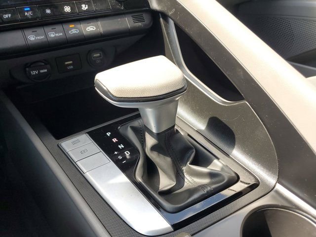 Certified 2023 Hyundai Elantra SEL image 22
