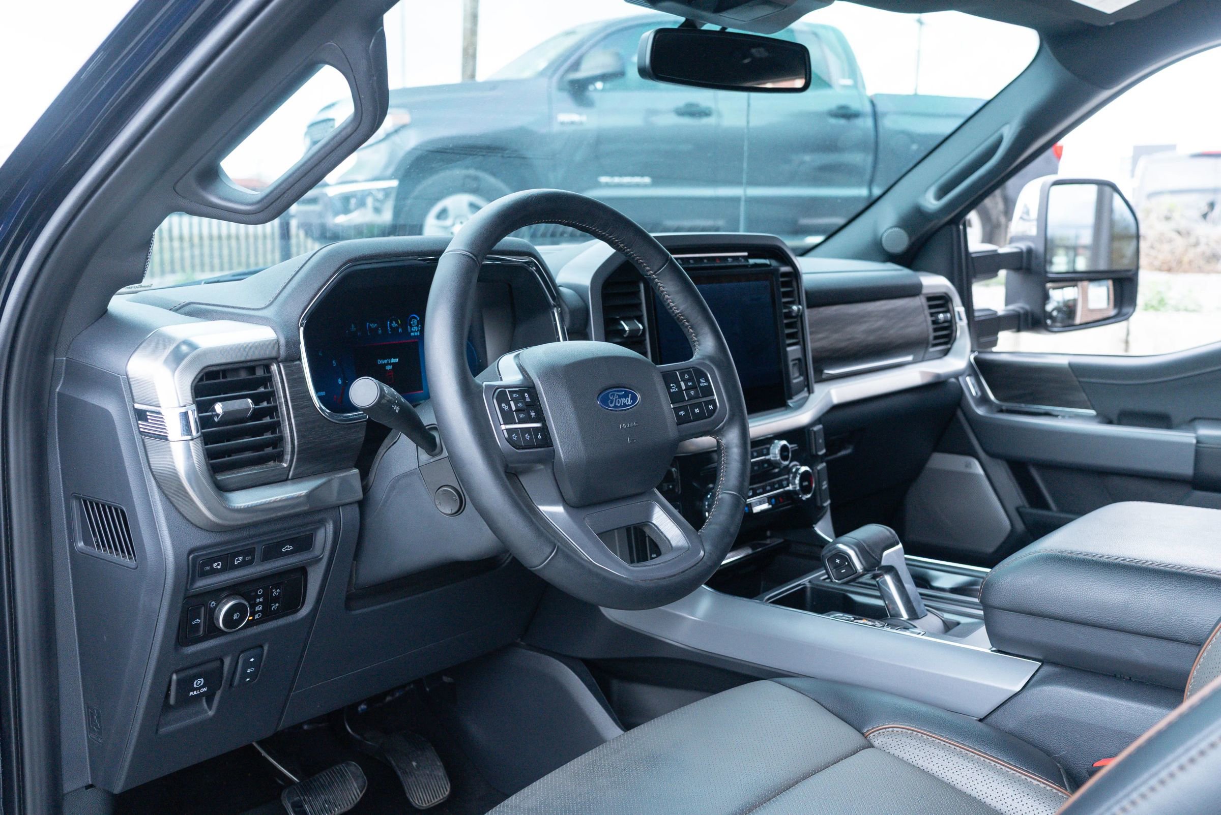 Used 2024 Ford F150 Lariat w/ Bed Utility Package image 15