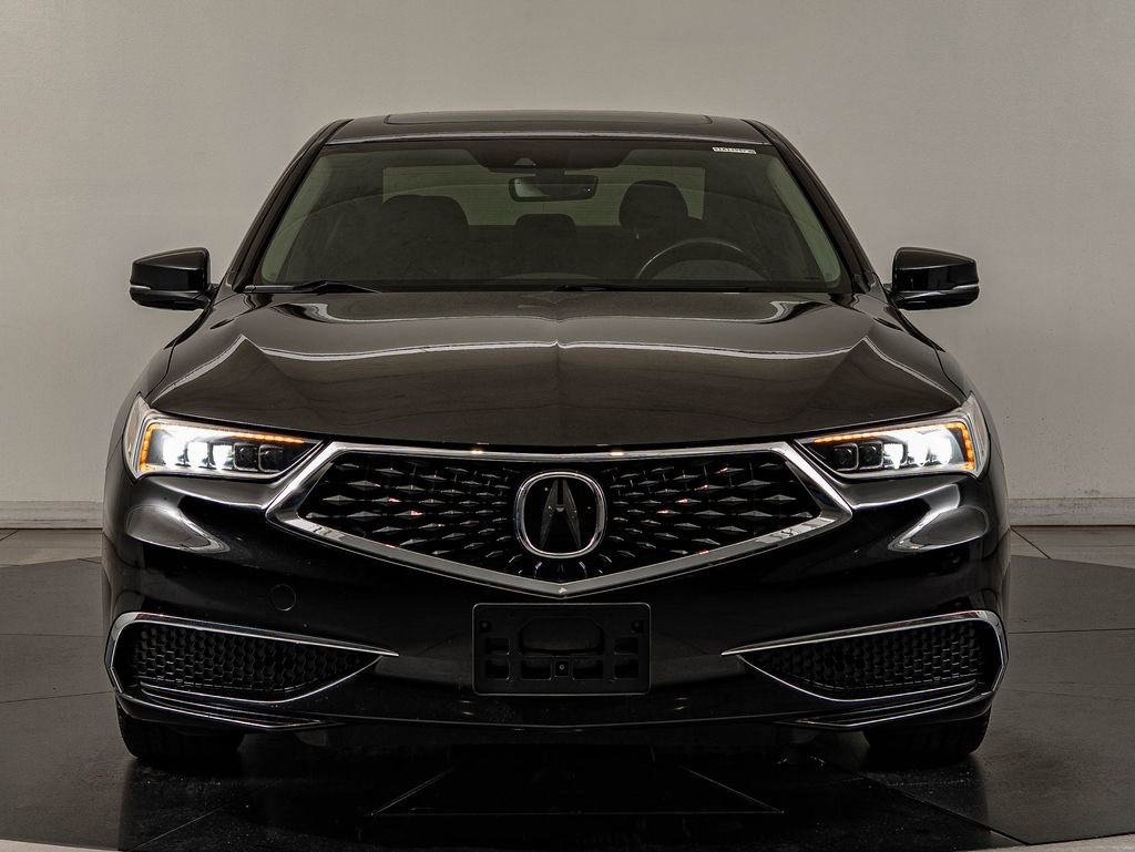 Used 2018 Acura TLX V6 image 2