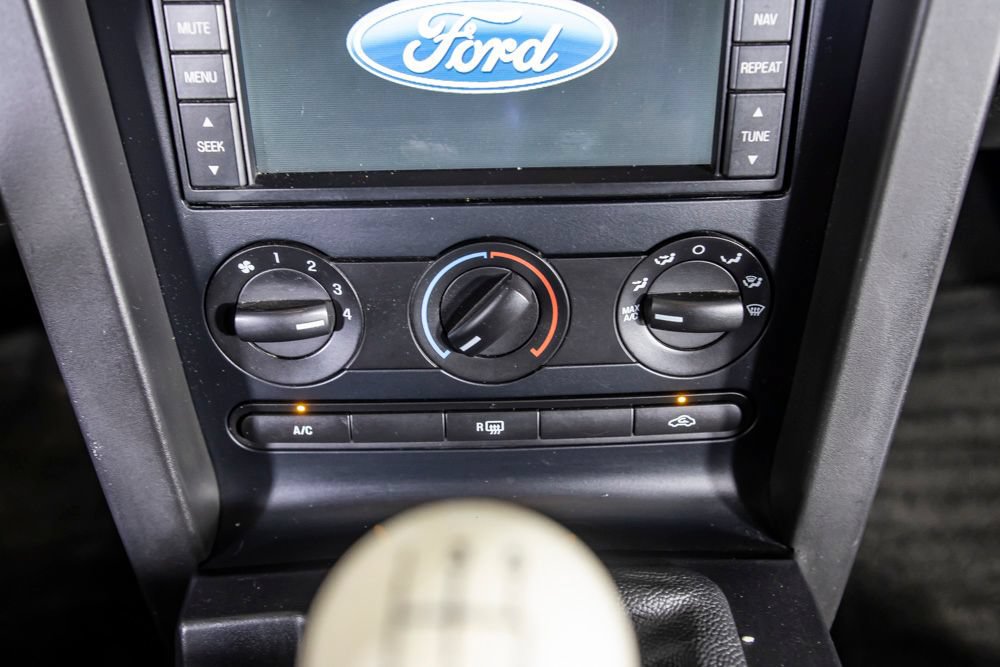 Used 2007 Ford Mustang GT RWD image 32