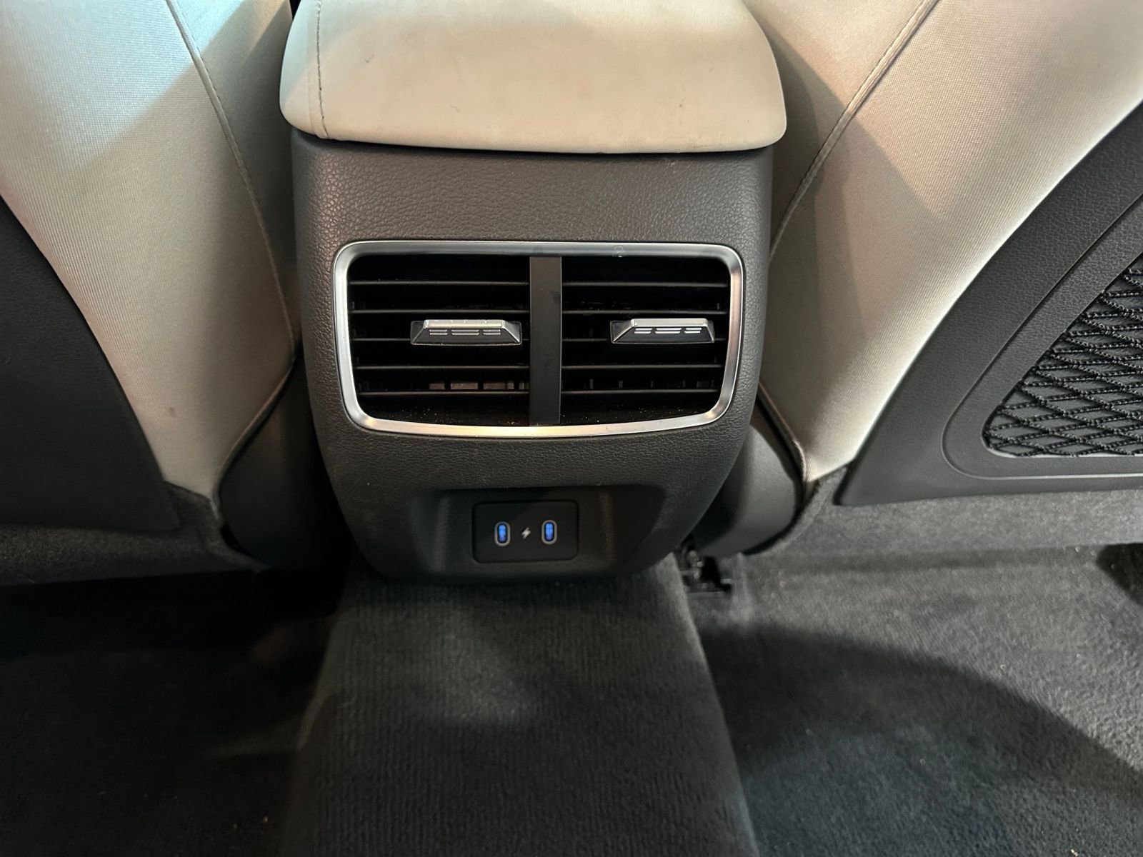 Used 2025 Hyundai Sonata SEL FWD image 23