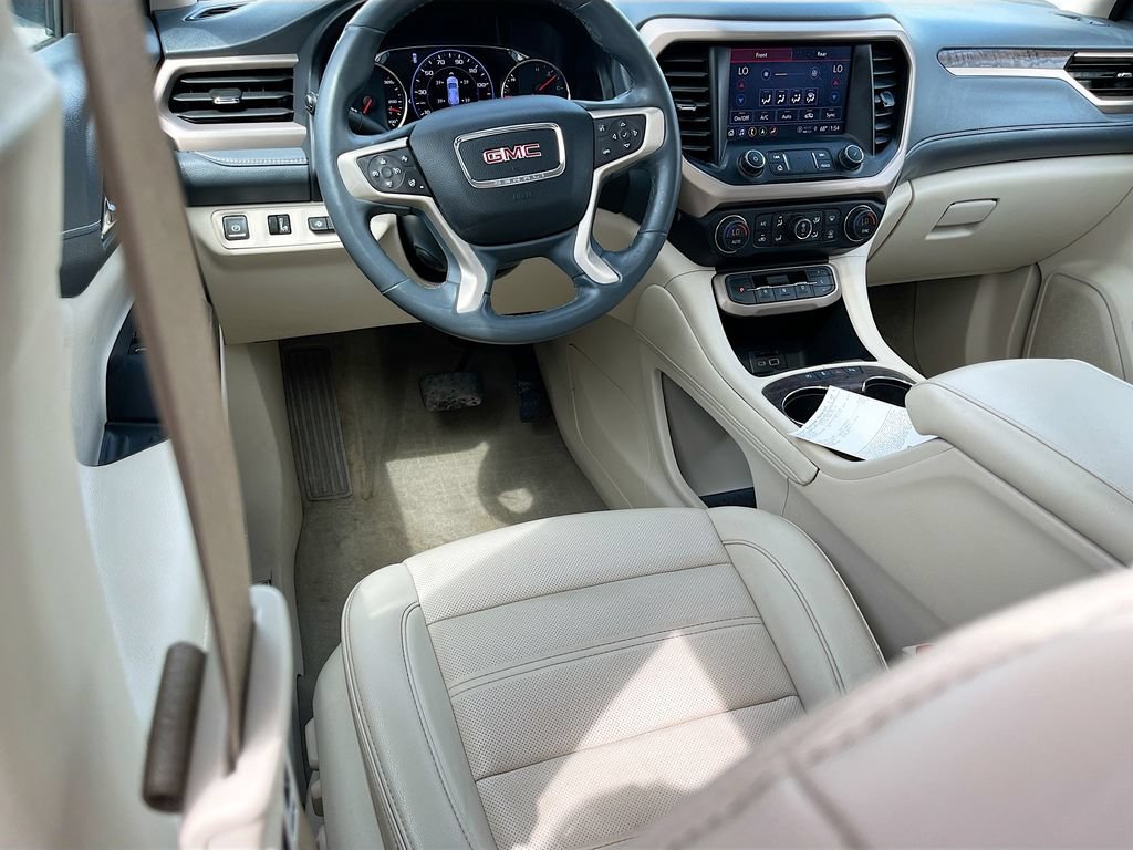 Used 2023 GMC Acadia Denali w/ Denali Technology Package AWD/4WD image 24