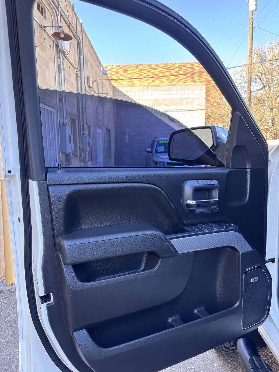 Used 2015 Chevrolet Silverado 1500 LTZ Z71 w/ Custom Sport Edition image 13