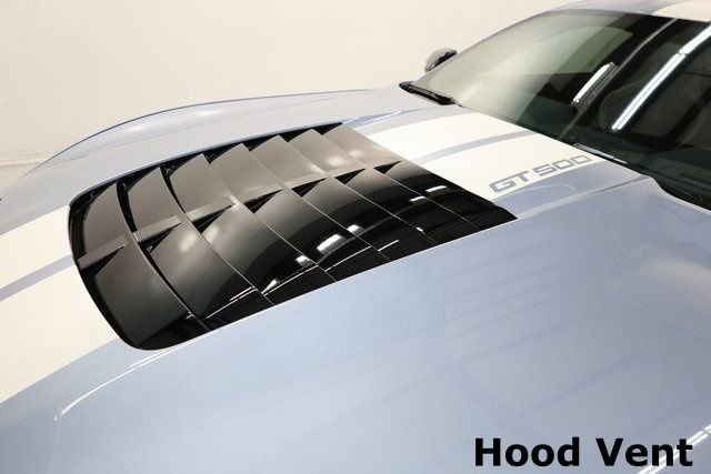 Used 2022 Ford Mustang Shelby GT500 w/ Carbon Fiber Track Pack image 48